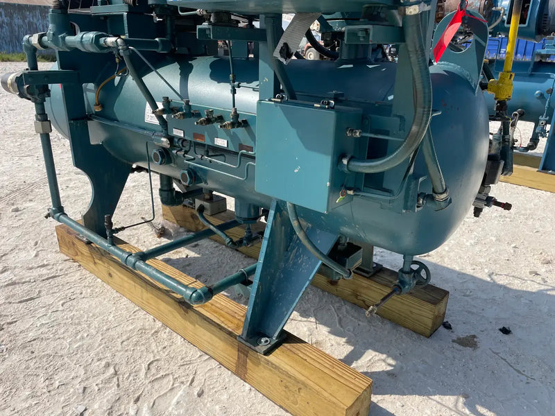 Paquete de compresor de tornillo rotativo Vilter V2A022E02RIVSSCN (Vilter V2A022E02RIVSSCN, 40 HP 230/460 V, panel de control micro)