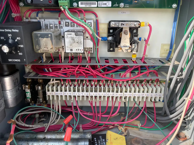 Paquete de compresor de tornillo rotativo Vilter V2A022E02RIVSSCN (Vilter V2A022E02RIVSSCN, 40 HP 230/460 V, panel de control micro)