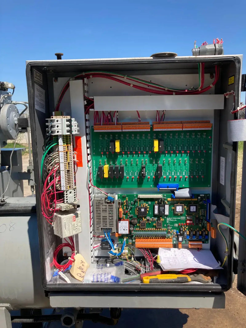 FES 195GM Rotary Screw Compressor Package (GEA N-5, 250 HP 460 V)