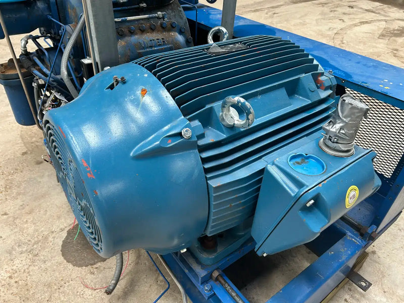 Vilter AK458XL-RC 8-Cylinder Reciprocating Compressor Package (150 HP 460 V, Belt Driven)