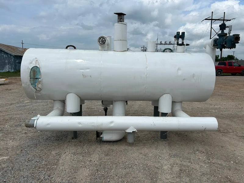 York HSDD-30-113 Horizontal Ammonia Accumulator (30in X 113in. 410 Gallons)