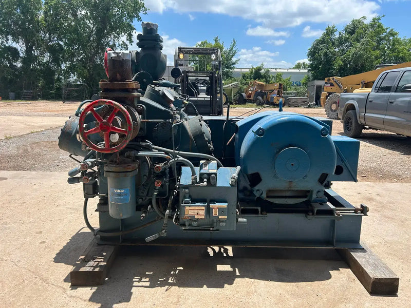 Compresor alternativo Vilter 458XL de 8 cilindros (150 HP, 460 V, transmisión por correa)