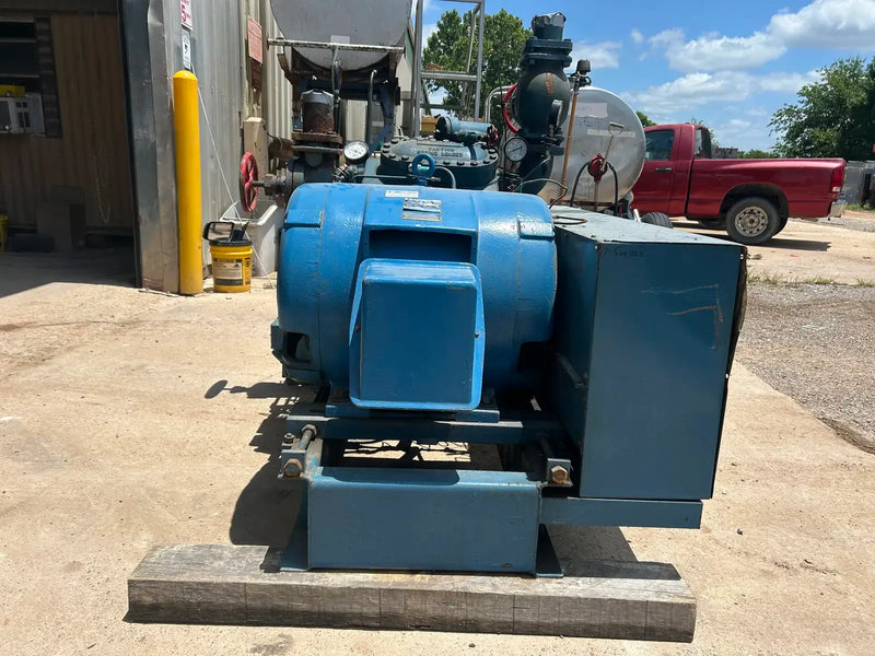Compresor alternativo Vilter 458XL de 8 cilindros (150 HP, 460 V, transmisión por correa)