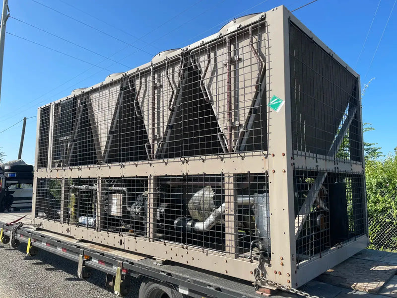 Enfriador refrigerado por aire York YVAA0153BAF46 (150 toneladas)
