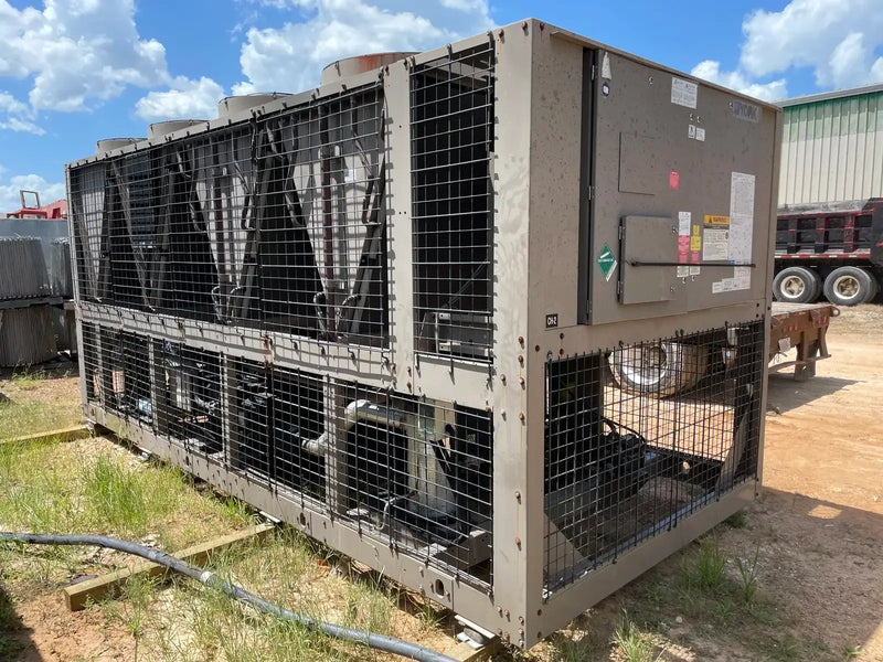 Enfriador refrigerado por aire York YVAA0153BAF46 (150 toneladas)