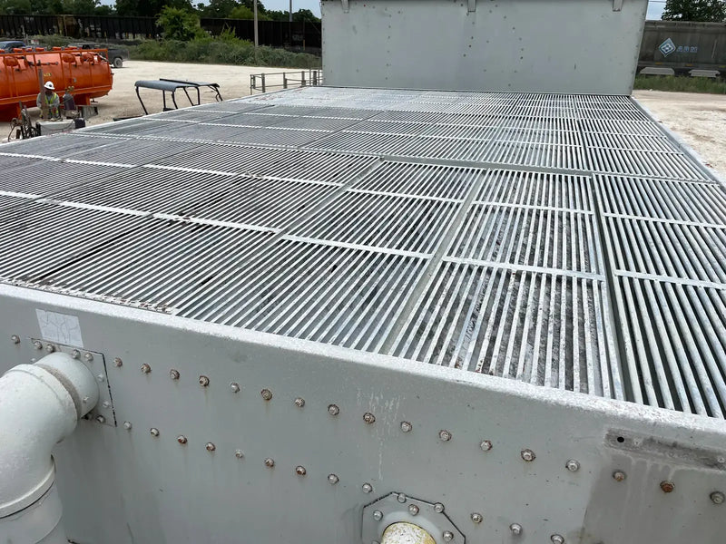 BAC VC2-642 Evaporative Condenser (642 Nominal Tons, 3- HP Motors, 1 Tower Unit)