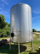Walker C-10081 Vertical Stainless Steel Tank (6000 Gallons)