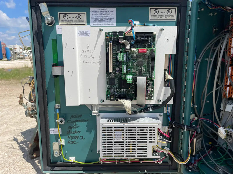 Frick RWB II 76H Rotary Screw Compressor Package (MISSING SCREW COMPRESSOR, 150 HP, 230/460V, Frick Quantum Control Panel)