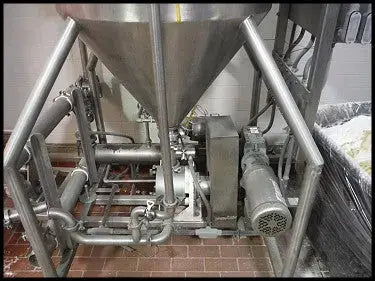 Jacketed Stainless Steel Mix Tank with Sine Pump