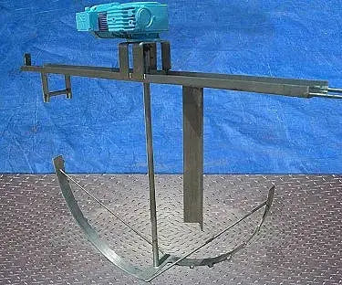 Kettle Bridge-Mounted Bottom Scrape Agitator