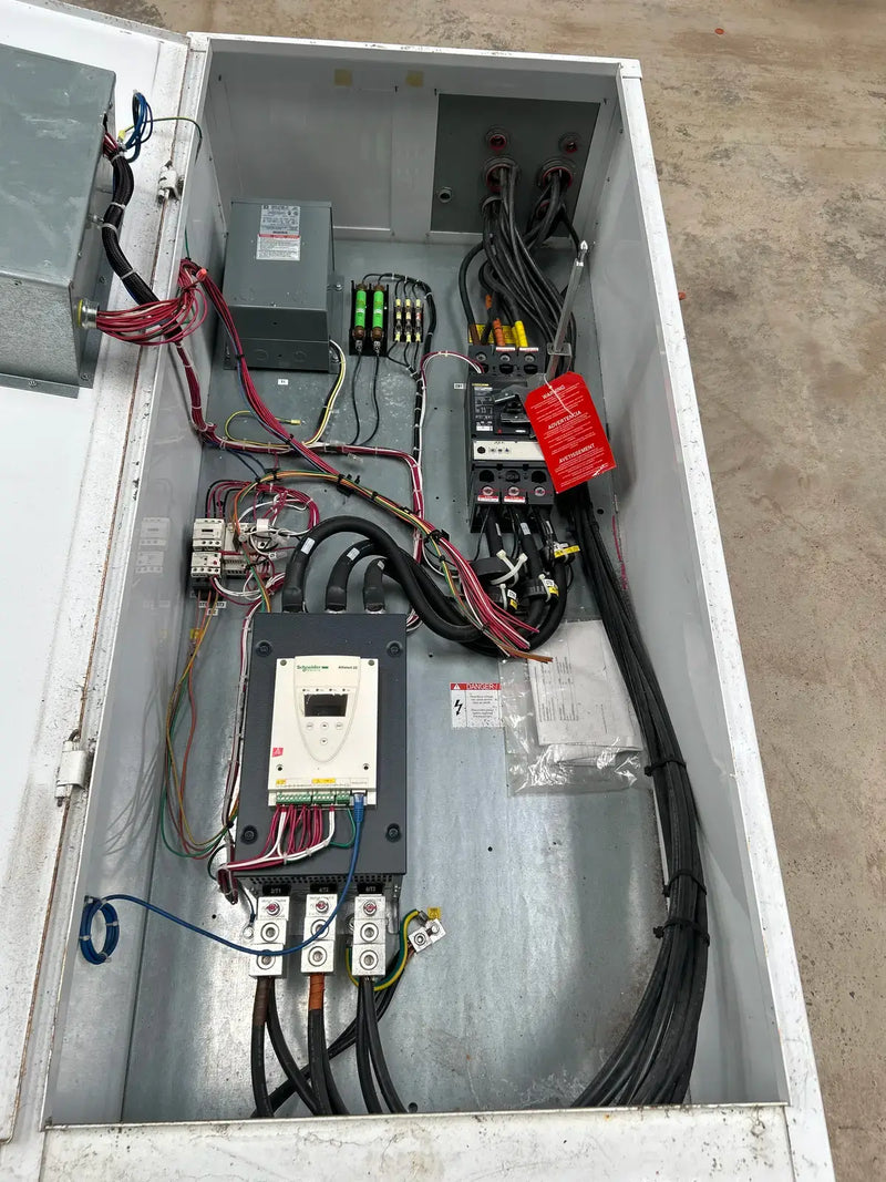 Arrancador de motor de compresor de tornillo de estado sólido Schneider Electric (250 HP, 460 voltios, 60 Hz)