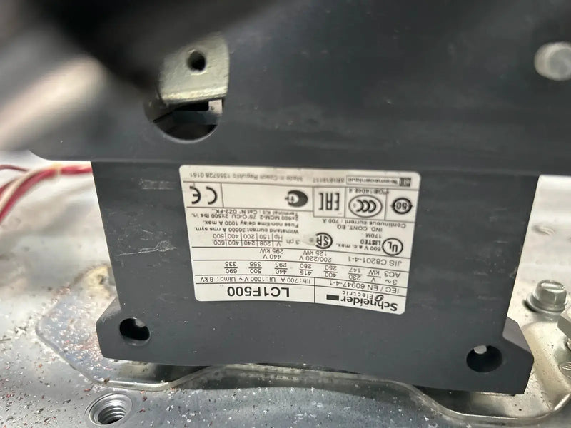 Arrancador de motor para compresor de tornillo de estado sólido Schneider Electric (400 HP, 460 voltios, 60 Hz)