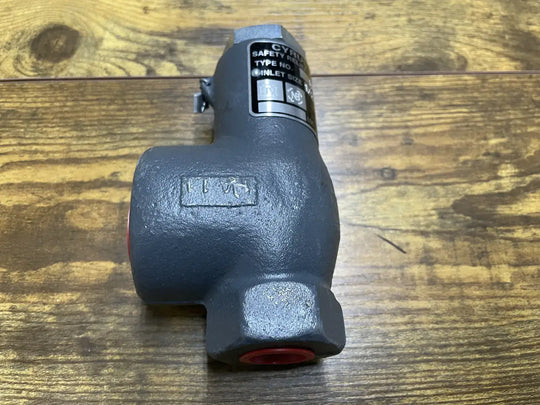 Cyrus Shank 803 Safety Relief Valve (400 PSI)
