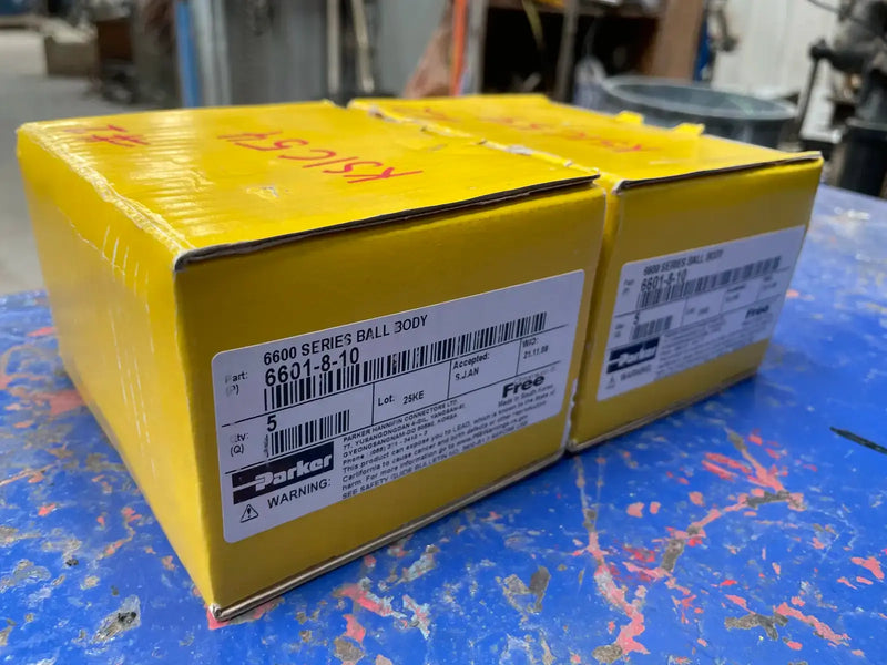 Parker 6601-8-10 Multi-Purpose Hydraulic Quick Coupling (1/2")