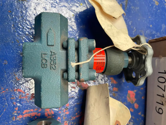 Parker RS 107119 Shut Off Valve (1/4 in, FPT)