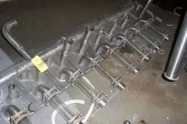 Large Product Flow Plate with 8 Sight Glasses