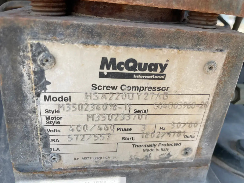 Paquete de condensación enfriado por aire McQuay AGS250B27-ER10 (*CONVERTIDO de un enfriador de agua enfriado por aire de 250 toneladas)