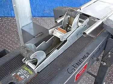 Loveshaw Corporation Little David Case Sealer