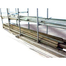 Stock de acero en estantes