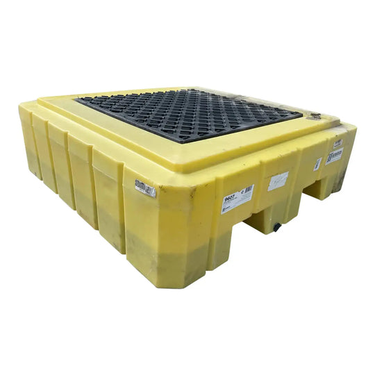 Ultra-Spill P1 Pallet Plus with Drain ( 1-Drum)
