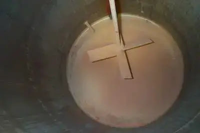 Tanque de mezcla y mezcla Mueller - 500 galones