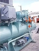 Paquete de compresor de tornillo rotativo Mycom 250SU-MX (Mycom 250SU-MX, 575 HP 2400/4160 V, panel de control micro Mycom)