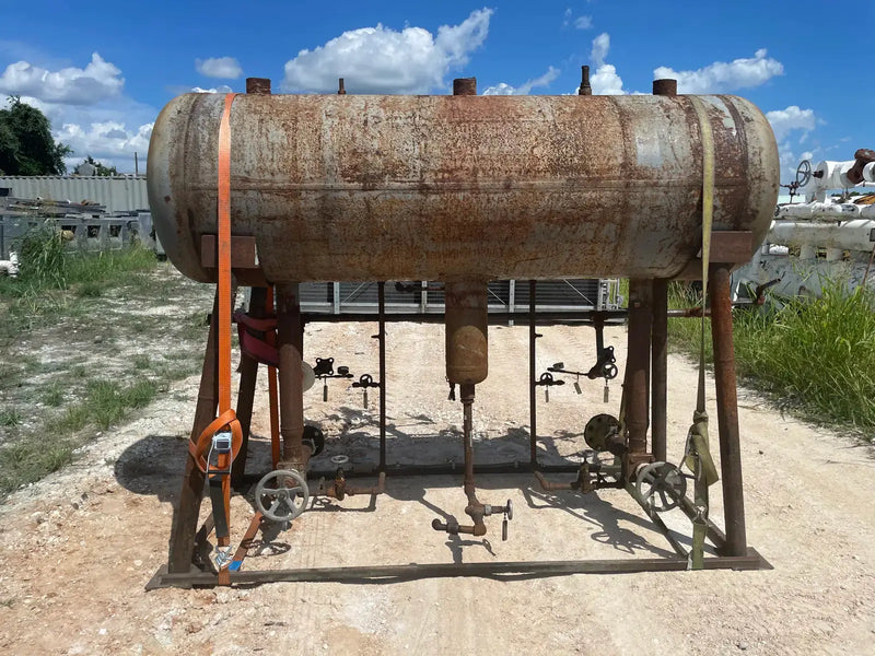 E.L. Nickell Co. Horizontal Ammonia Recirculator (36 in. X 108 in. 580 Gallons)