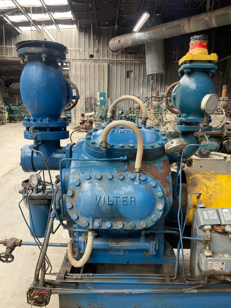 Vilter 458 8-Cylinder Reciprocating Compressor Package (150 HP 230/460 V, Direct Drive Driven)