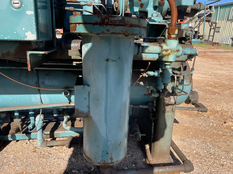 Paquete de compresor de tornillo rotativo Frick RXB19 (Frick XJS95L, 50 HP 240/480 V, panel de control micro Frick RXB Plus)