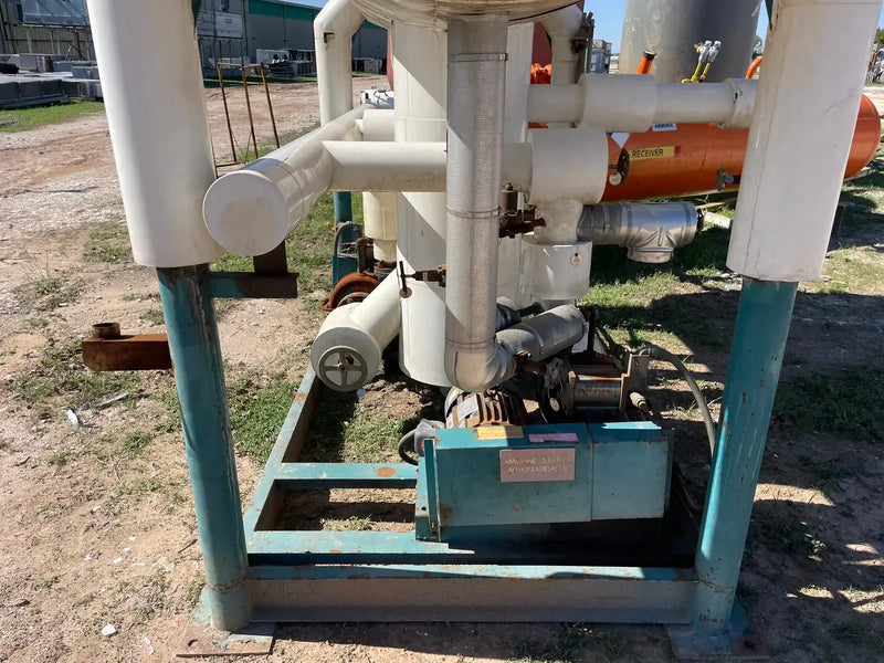 Recirculador de amoníaco horizontal RVS (60 x 132 pulgadas, 2105 galones)
