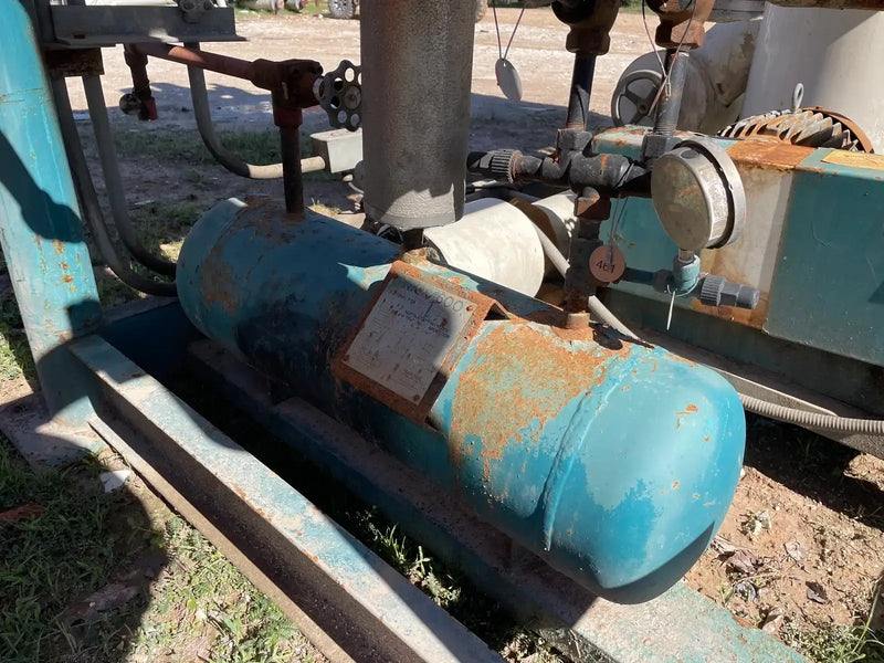 Recirculador de amoníaco horizontal RVS (60 x 132 pulgadas, 2105 galones)