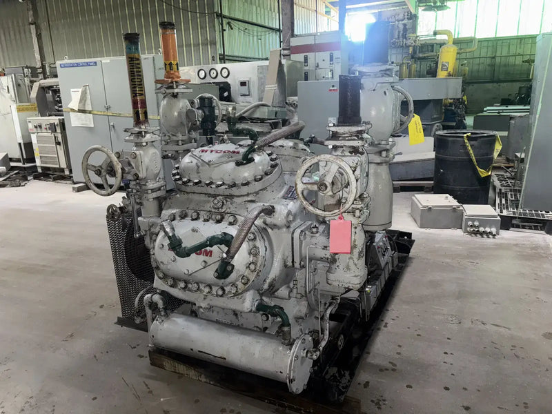 Mycom N62B 8-Cylinder Reciprocating Compressor Package (100 HP 230/460 V, Belt Driven)
