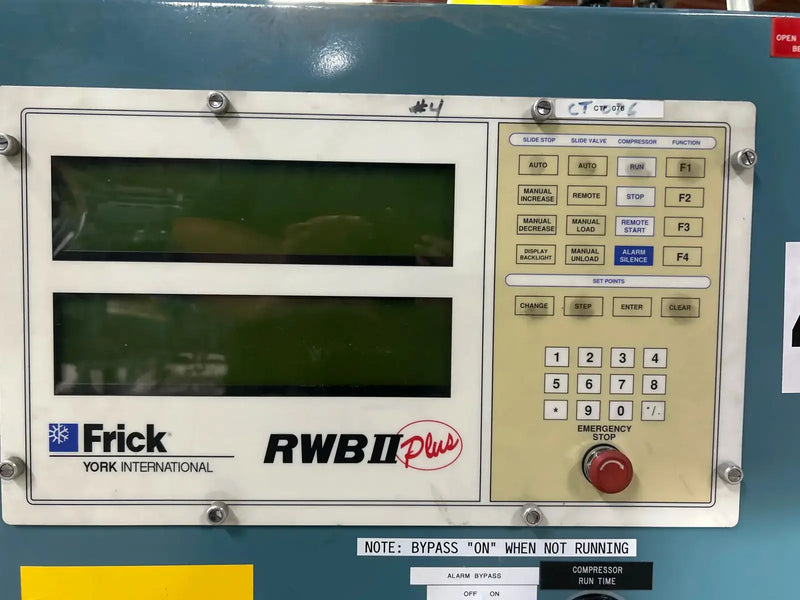 Paquete de compresor de tornillo rotativo Frick RWB-II-222E (Frick TDSH233L, 400 HP 460 V, panel de control micro Frick RWB-II)