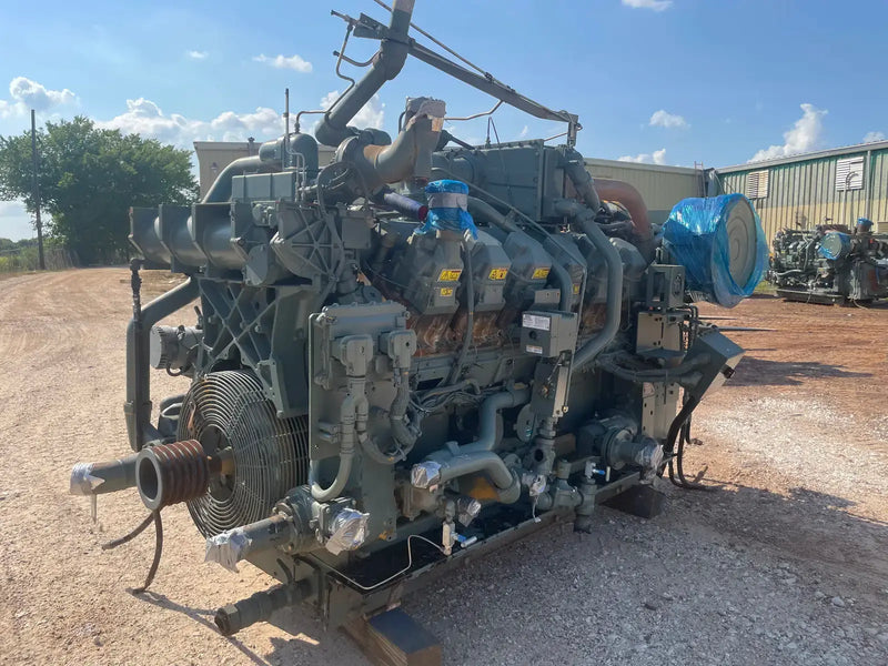 Motor industrial de gas natural CAT 3512 (780 HP)