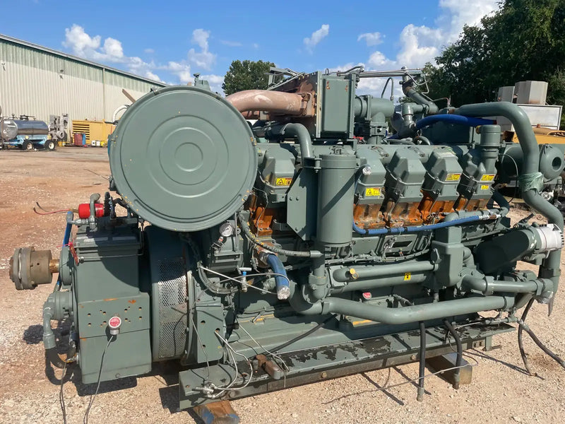 Motor industrial de gas natural CAT 3512 (780 HP)