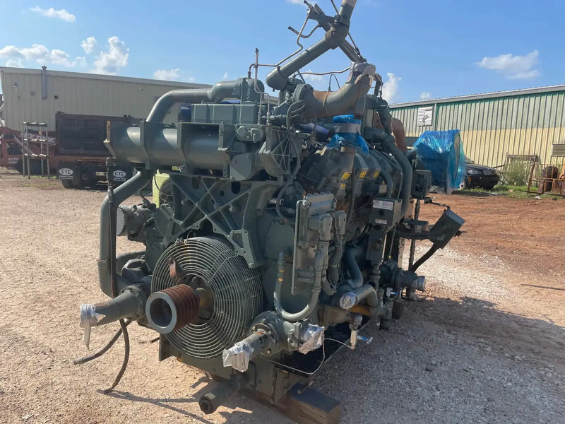 Motor industrial de gas natural CAT 3512 (780 HP)