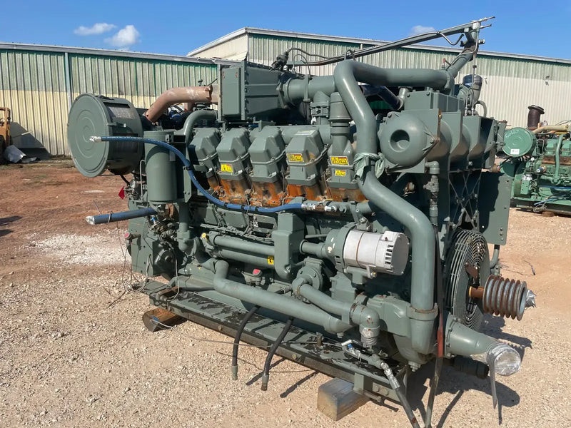 Motor industrial de gas natural CAT 3512 (780 HP)