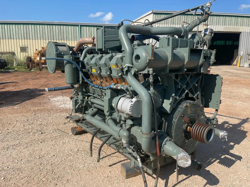 Motor industrial de gas natural CAT 3512 (780 HP)