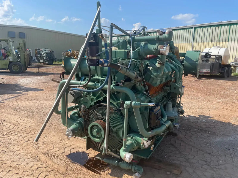 Motor industrial de gas natural CAT 3512 (780 HP)