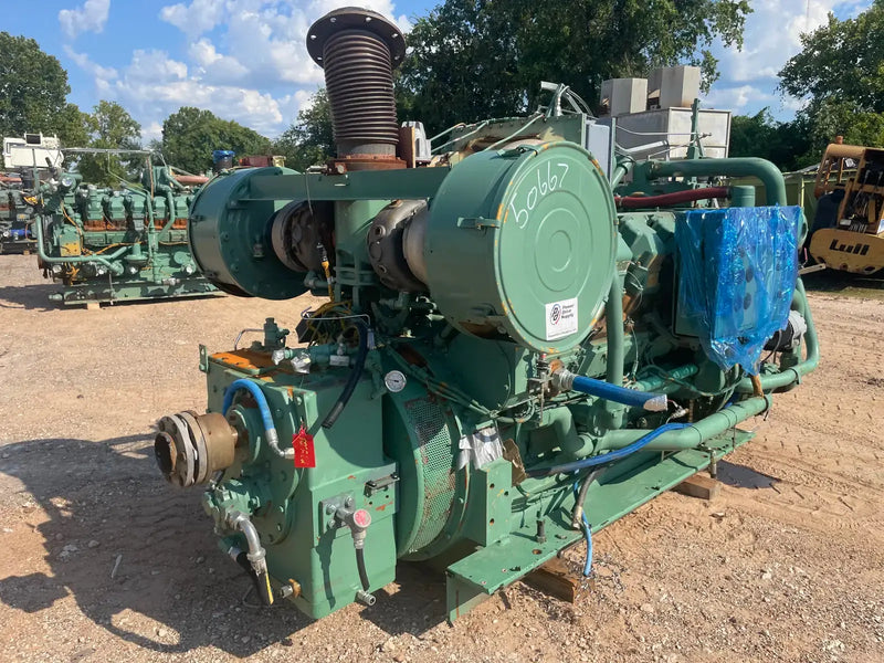Motor industrial de gas natural CAT 3512 (780 HP)