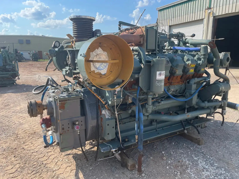 Motor industrial de gas natural CAT 3512 (780 HP)