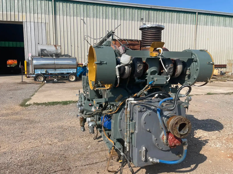 Motor industrial de gas natural CAT 3512 (780 HP)
