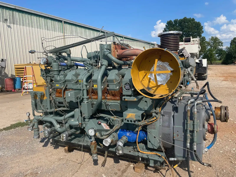 Motor industrial de gas natural CAT 3512 (780 HP)