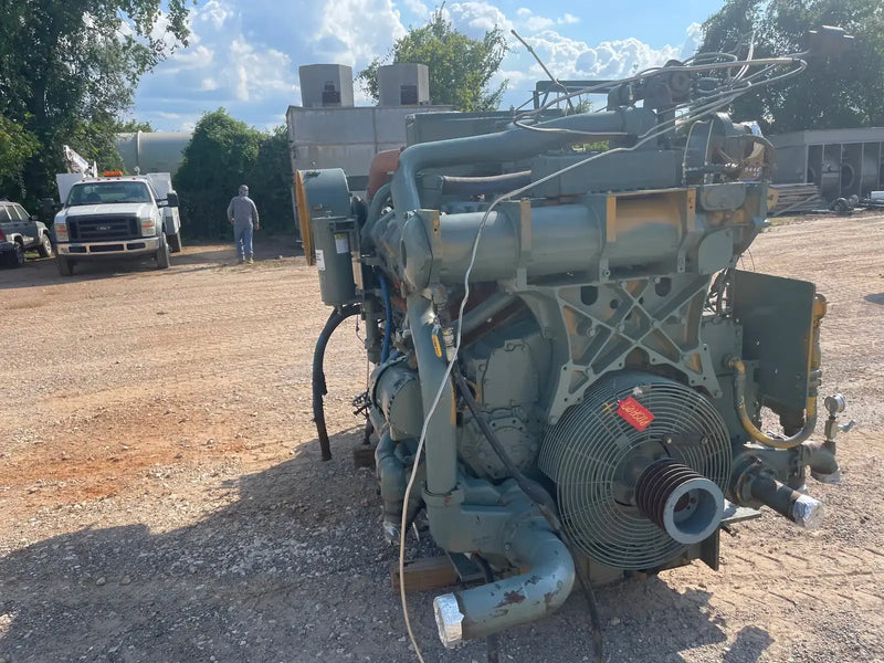 Motor industrial de gas natural CAT 3512 (780 HP)