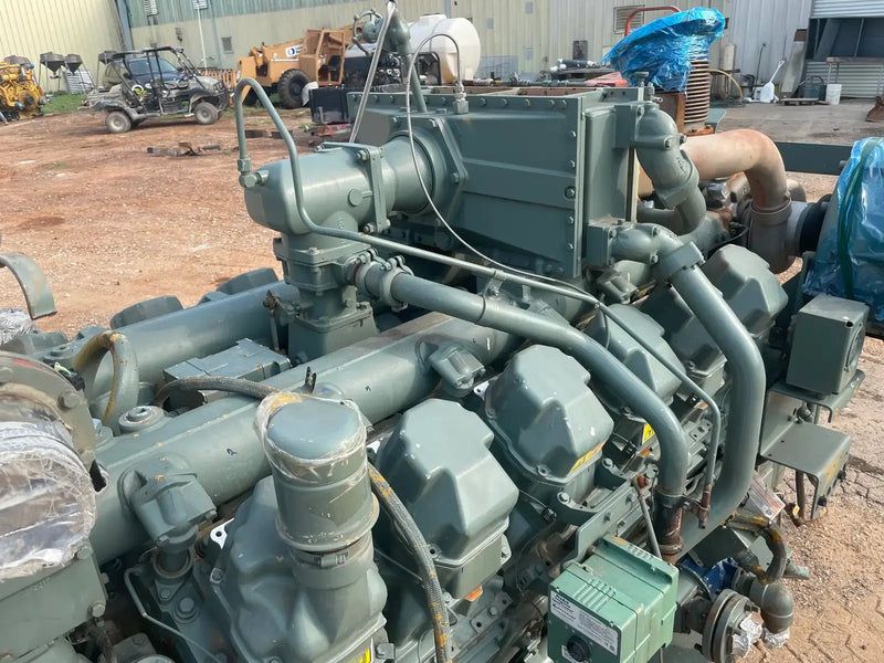 Motor industrial de gas natural CAT 3512 (780 HP)