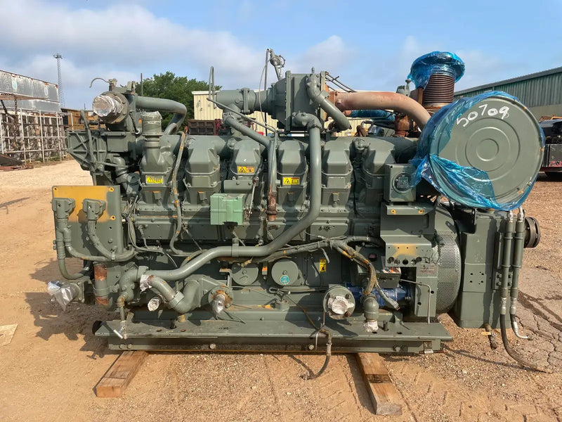 Motor industrial de gas natural CAT 3512 (780 HP)