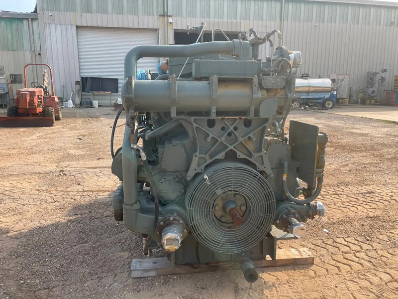 Motor industrial de gas natural CAT 3512 (780 HP)