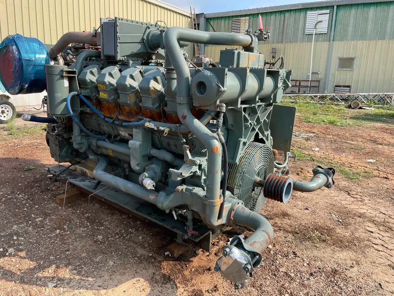 Motor industrial de gas natural CAT 3512 (780 HP)