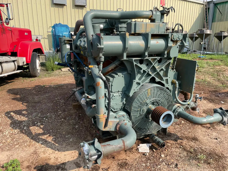 Motor industrial de gas natural CAT 3512 (780 HP)