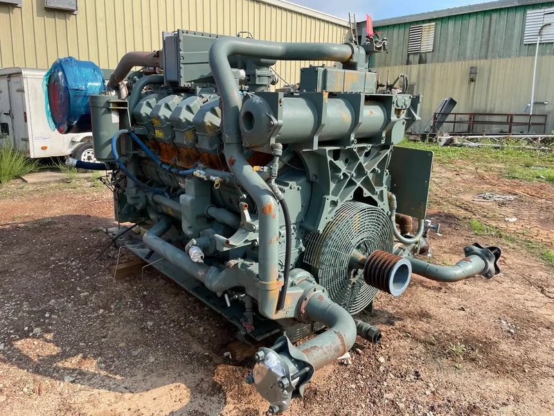 Motor industrial de gas natural CAT 3512 (780 HP)